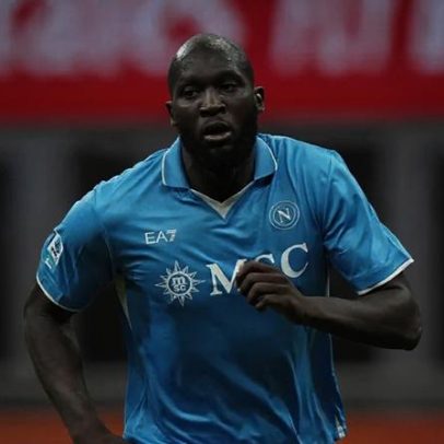 Lukaku volta às opções do Nápoles a tempo da Supertaça italiana