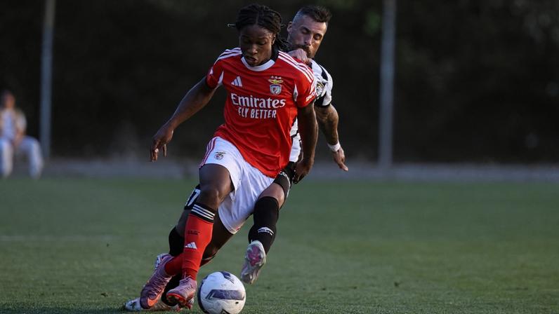Ivan Lima, jovem jamaicano que sonha em triunfar no Benfica