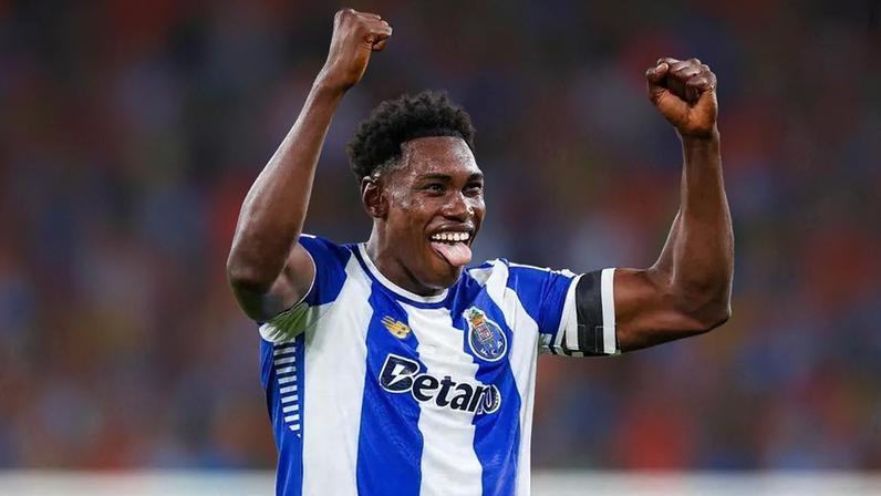 Farioli trouxe nova mentalidade ao FC Porto, diz Samu