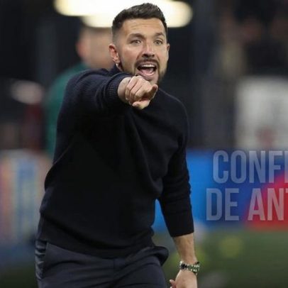 Acompanhe em direto a conferência de Francesco Farioli