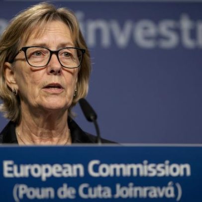 Comissária ouve bancos portugueses antes de relatório sobre a banca europeia