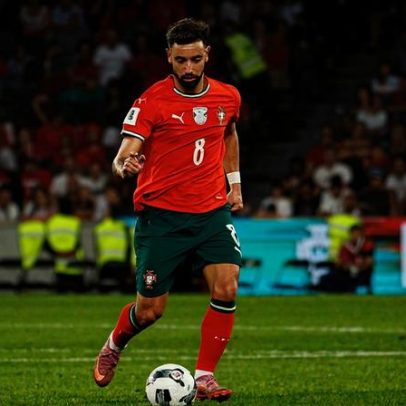 Bruno Fernandes volta às opções de Roberto Martínez após castigo