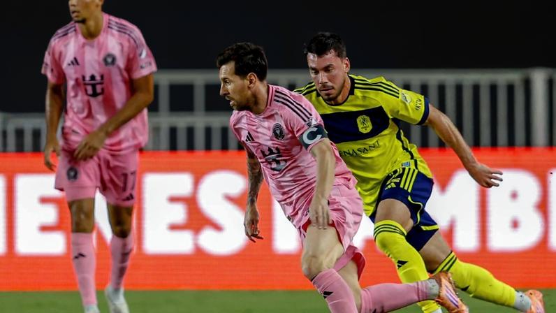 Donos de clubes da MLS votam novo calendário e formato