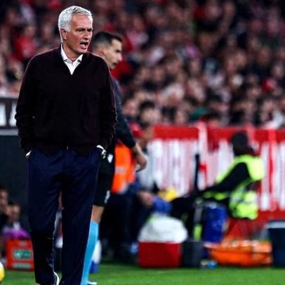 Mourinho afirma que Benfica e Ajax estão sob pressão