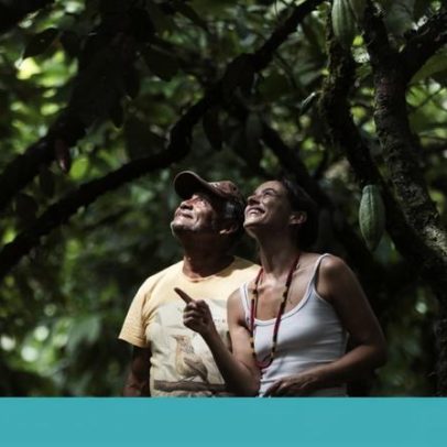 Bel Coelho publica livro sobre quem se alimenta da Amazónia sem a destruir