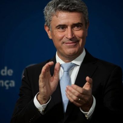 Frase falsa liga PS à defesa de imigrantes criminosos e gera controvérsia