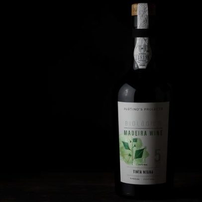 Justino’s Projects Tinta Negra Biológico Reserva 5 Anos recebe crítica do Público