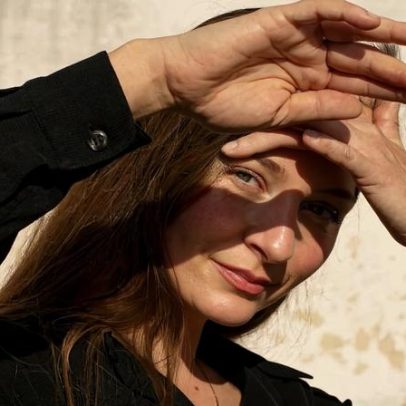 Fim à longa espera pela entrevista com Kara-Lis Coverdale