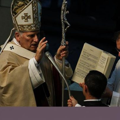 Vaticano diz que o sexo no casamento fortalece a união além de procriar