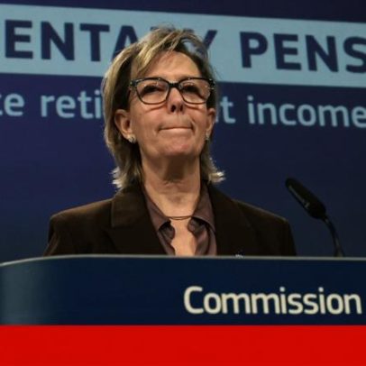 Bruxelas recomenda medidas para aumentar poupança para a reforma