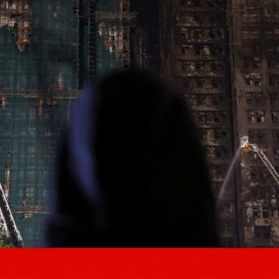 Buscas e detenções após o incêndio mais mortífero da história de Hong Kong