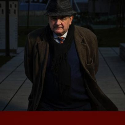 Julgamento de Ventura sobre cartazes adiado para 16 de Dezembro