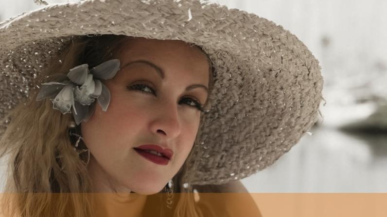 Estreia-se em Portugal no âmbito da digressão mundial da Girls Just Wanna Have Fun Farewell Tour, que arrancou em Outubro do ano passado no Canadá. Kevin Kane/Getty Images for RRHOF