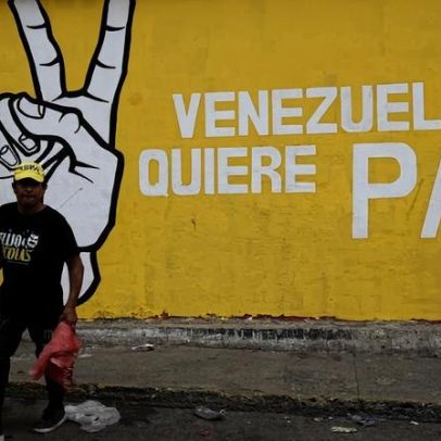 Voos suspensos na Venezuela deixam portugueses em incerteza