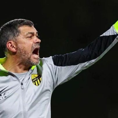 Sérgio Conceição evita derrota pesada