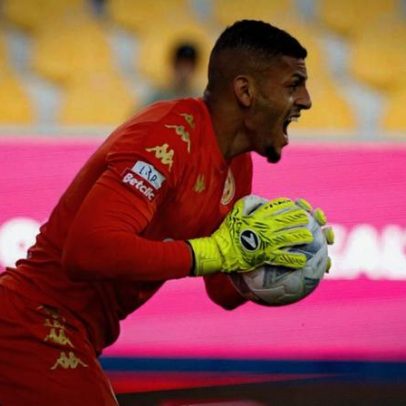 Kaique tem números melhores que os de Lucas França, aponta análise