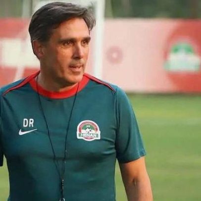 Daniel Ramos renova contrato com o Henan
