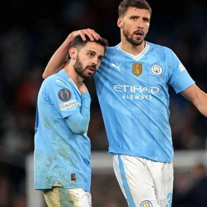 Manchester City enfrenta Leeds em directo