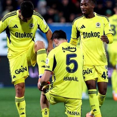 Fenerbahçe vira 0-2 para 5-2 com cinco golos na segunda parte