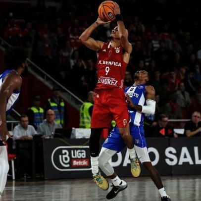 Benfica vence clássico centenário com vitória expressiva
