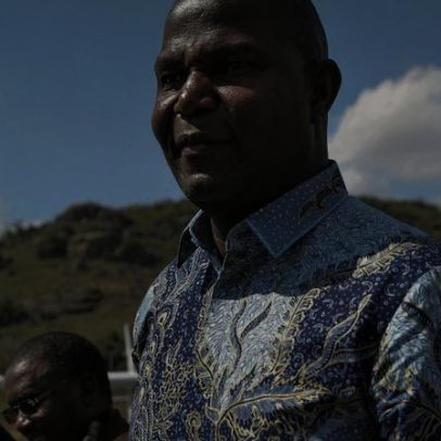 Moçambique promete ações firmes contra corrupção na polícia