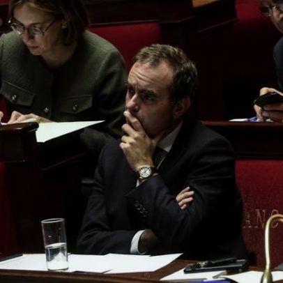 Aprovação da OE em França fica comprometida após rejeição quase unânime