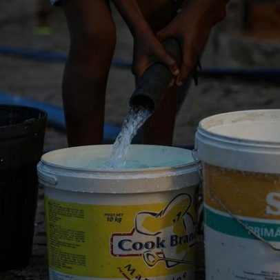 Famílias da Praia denunciam meses sem água