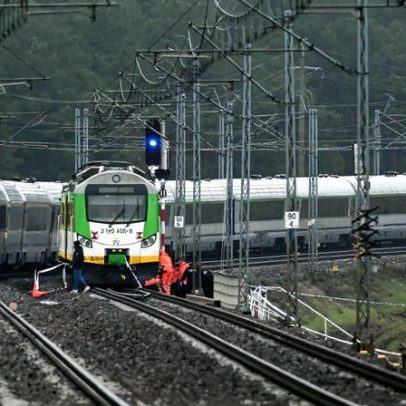Polónia sugere envolvimento russo em sabotagem ferroviária
