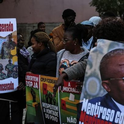 Ativistas dizem que Embaló está por trás do golpe-fantoche