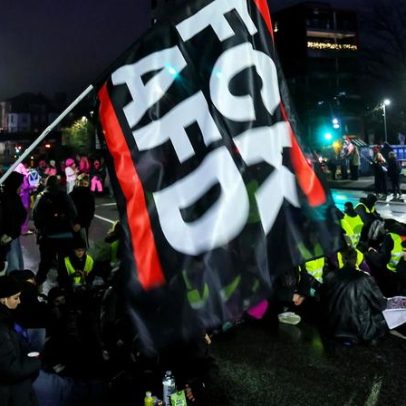 36 feridos em confrontos entre polícia e manifestantes anti-AfD