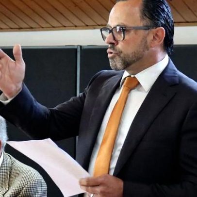Recorri ao banco para pagar a gestão corrente da federação