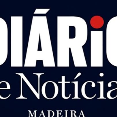 Queda de poste na via rápida causa interrupção no trânsito