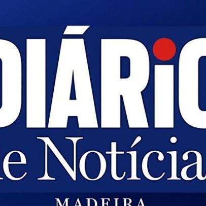 Catamarã rebocado pelo SANAS chega ao Caniçal
