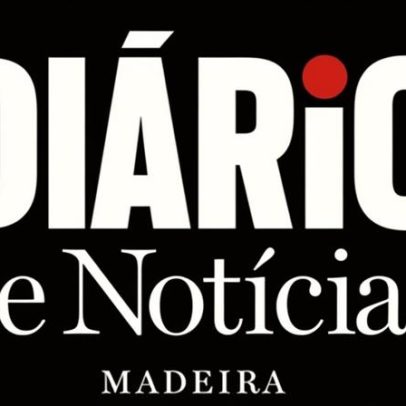Papa abençoa criança com barrete da Madeira no Jubileu dos Coros
