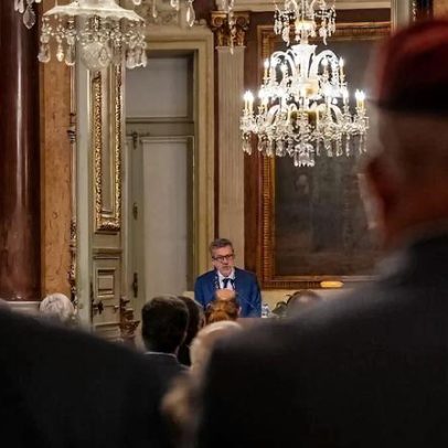 25 de Novembro visto como novo 25 de Abril