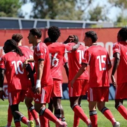 Youth League: Benfica visita Ajax com transmissão em direto