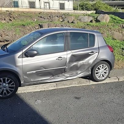 Bateu em carro estacionado no Caniço e fugiu, polícia investiga