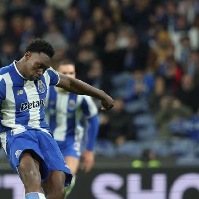 Samu não desperdiça e FC Porto chega ao 3-0