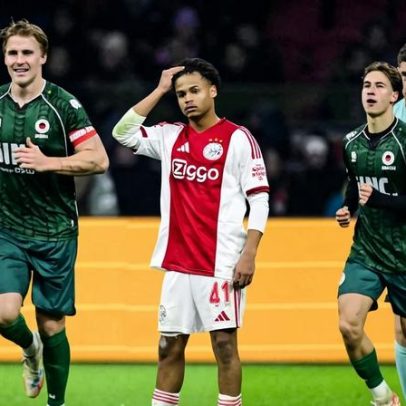 Crise do Ajax ganha novo capítulo e atrai atenção do Benfica