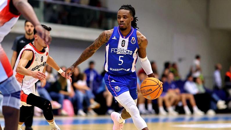 Jalen Riley realizou 15 jogos esta época - Foto: FC Porto