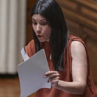 Mariana Mortágua alerta a direita radicalizada e caceteira