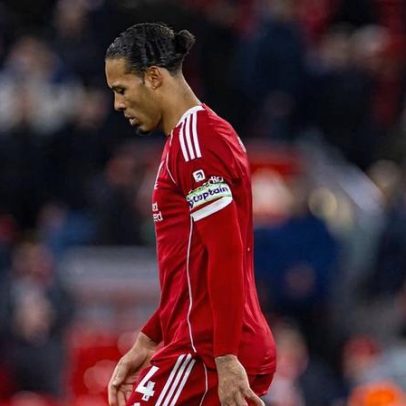 Crise em Anfield: Liverpool enfrenta o pior momento em 72 anos