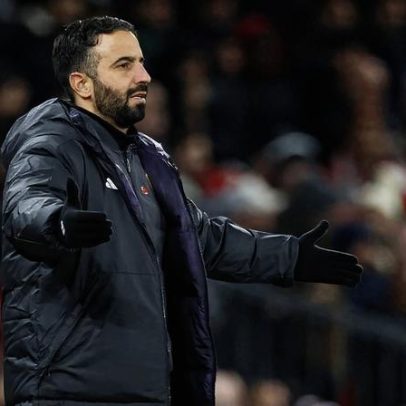 Scholes aconselha Amorim: nenhum deles tem o estilo do Manchester United