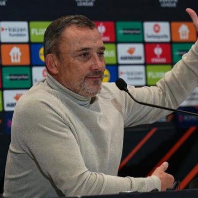 Treinador do Nice antevê FC Porto: crise de resultados é óbvia
