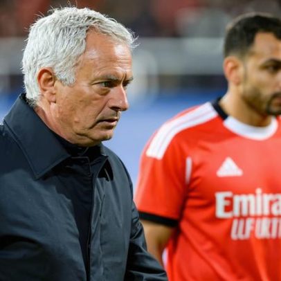 Benfica surpreende com onze titular para visita à Choupana