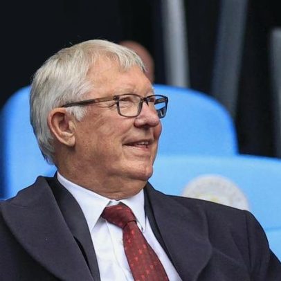 Ferguson deixou de falar comigo após sair do Man United; não me arrependo