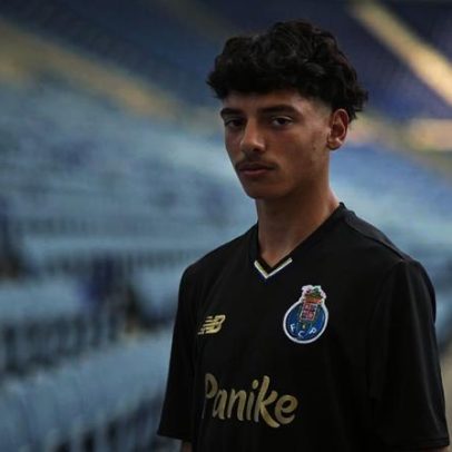 FC Porto segura promessa da baliza que mira equipa A e Seleção