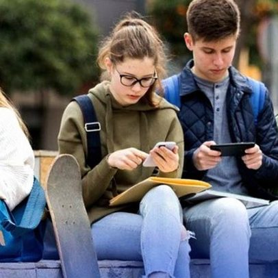 PE aprova relatório que propõe idade mínima de 16 anos para redes sociais