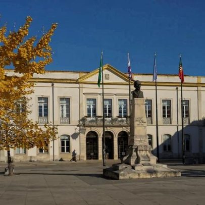 Município de Anadia concede bolsas de doutoramento a dois residentes