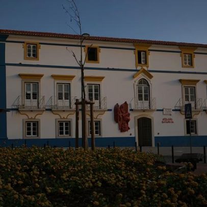 Câmara de Grândola anula concurso para a Casa da Juventude após críticas da CDU